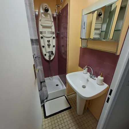 Sweet - Pour 6 Personnes Ardennes Fr Villa Vireux-Molhain